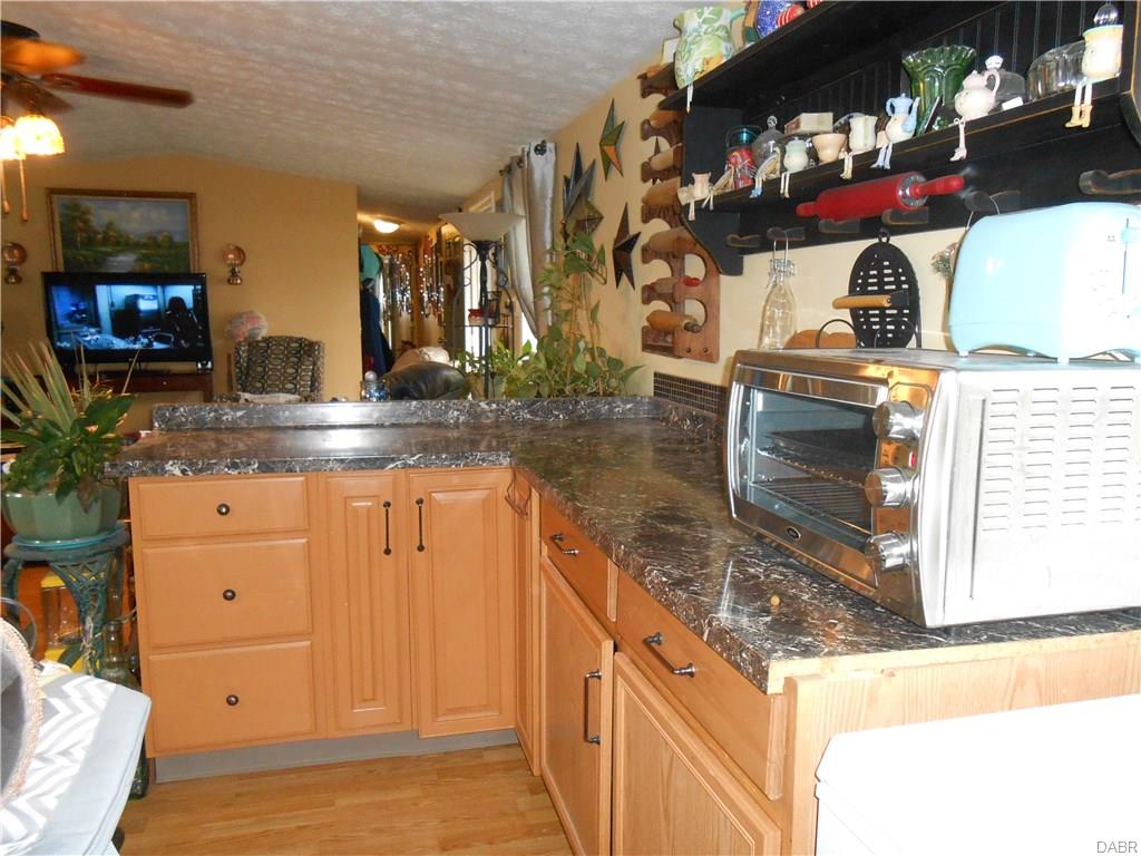 2429 W Alex Bell Rd