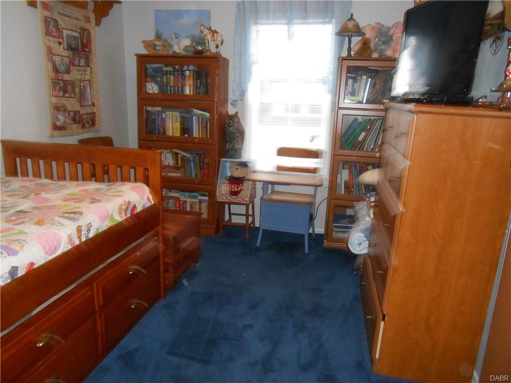 2429 W Alex Bell Rd