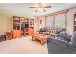 For Sale: 2400 Spring Valley Rd Miamisburg, OH 45342