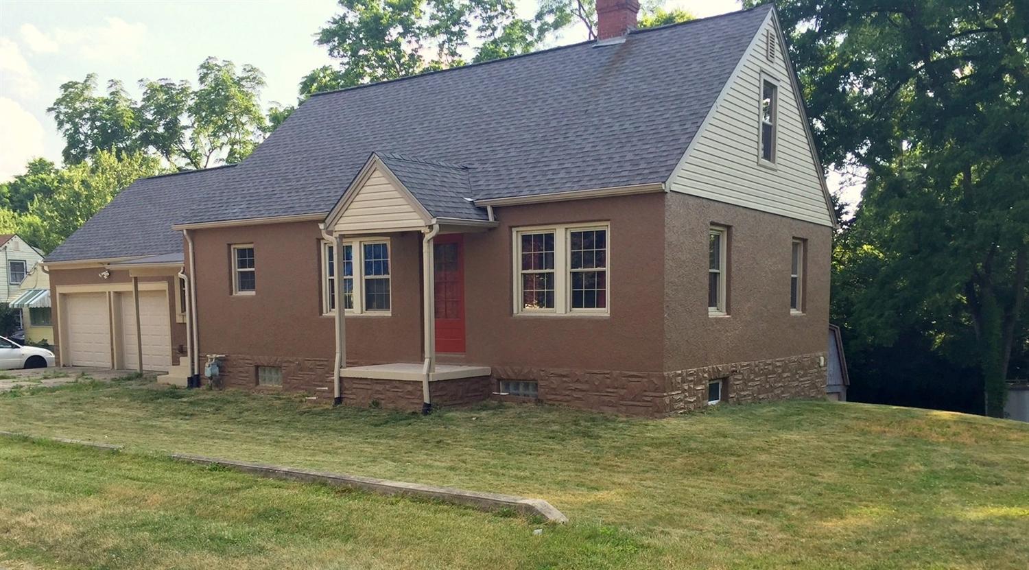 For Sale: 851 N 11th St Miamisburg, OH 45342