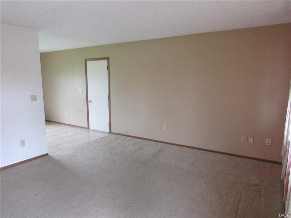 238 Estonia Dr