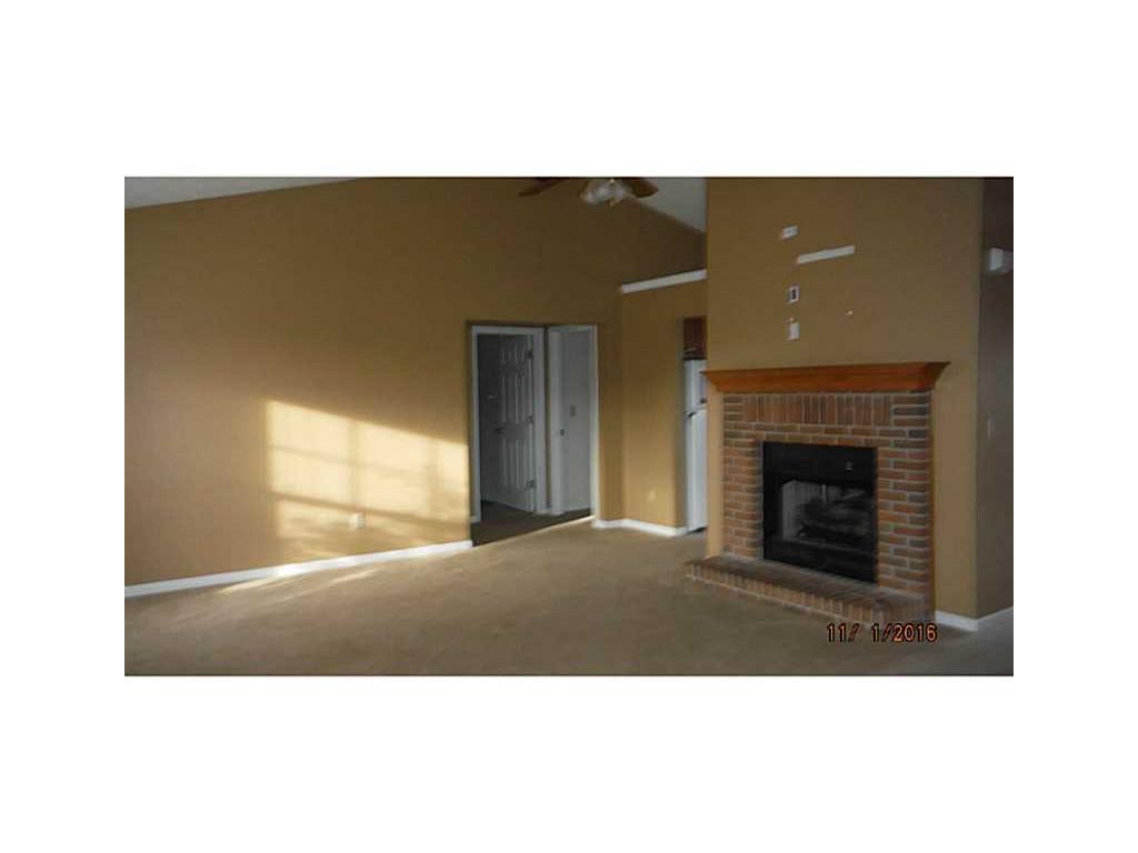 2301 Kiowa Ct