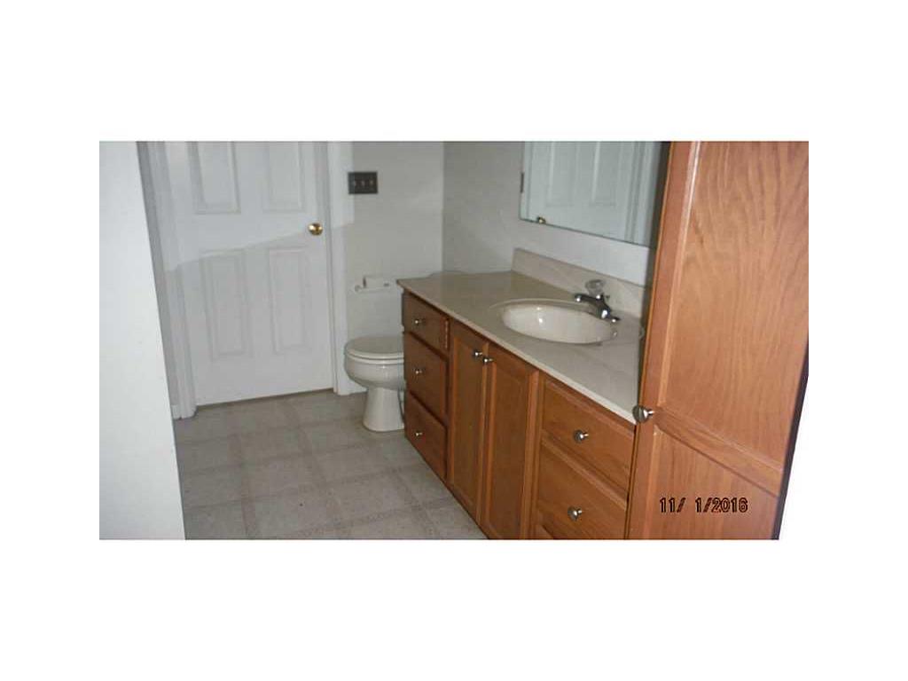 2301 Kiowa Ct
