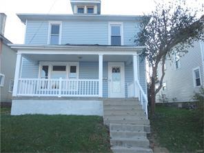 223 W North St