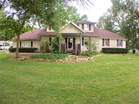 2169 Trimmer Ln