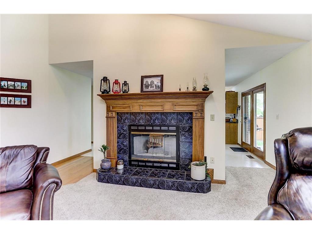 105 Countryside Dr