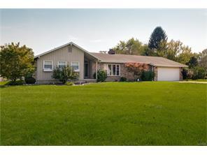 1136 Red Maple Dr
