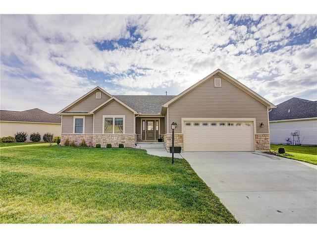 1136 Red Maple Dr