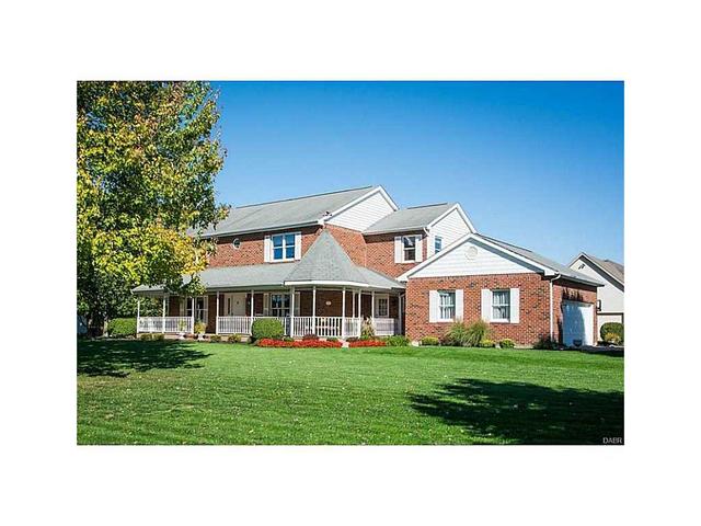 1136 Red Maple Dr