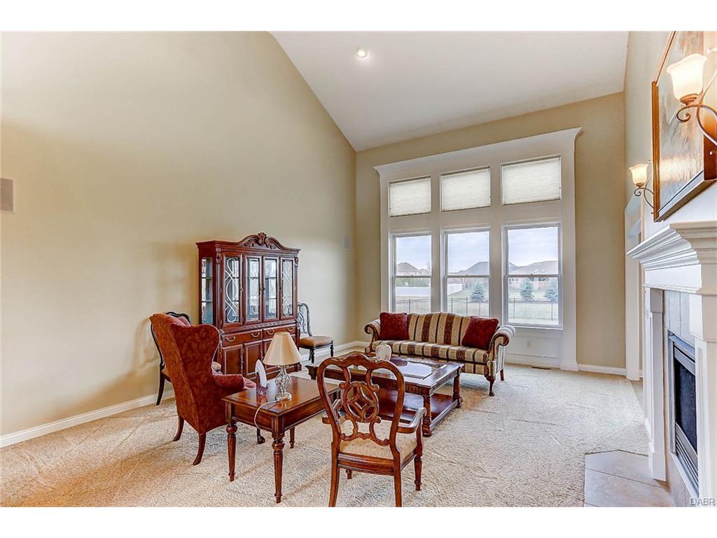 851 Buckeye Ct