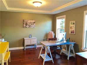 For Sale: 2930 Parkwood Dr Troy, OH 45373