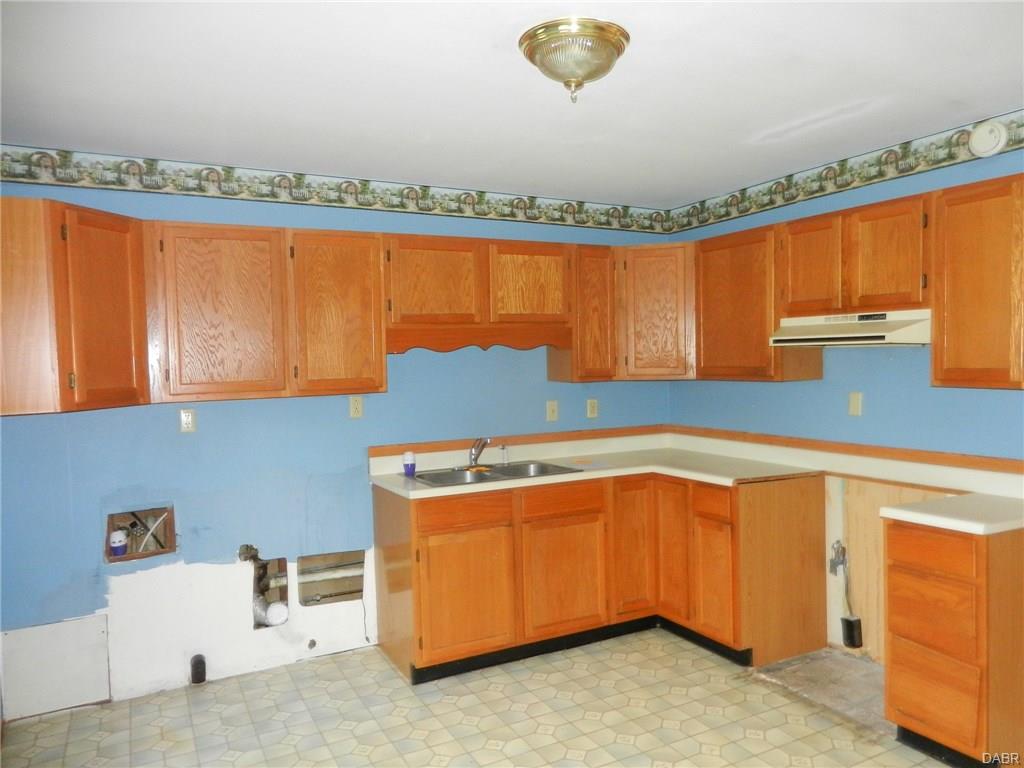 54 Lindway Dr
