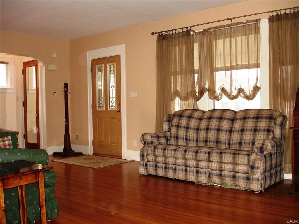 1566 Pueblo Dr
