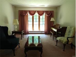 For Sale: 514 Woodhaven Trl Yellow Springs, OH 45387