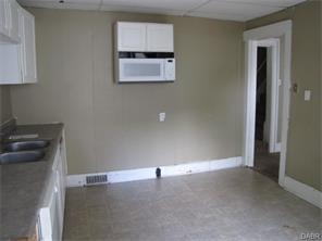 For Sale: 143 S Sperling Ave Dayton, OH 45403