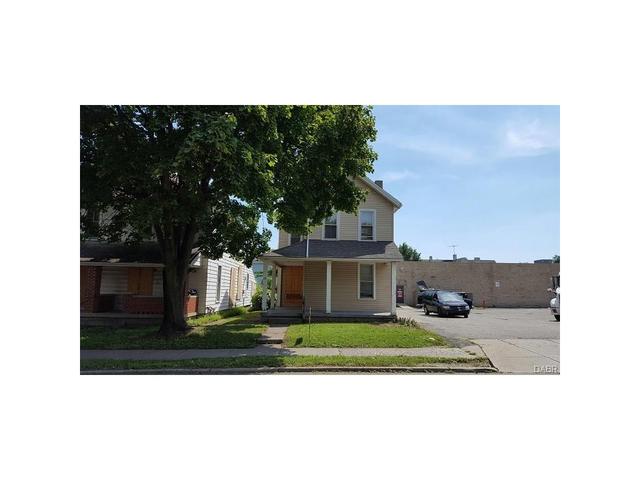 51 E Maplewood Ave