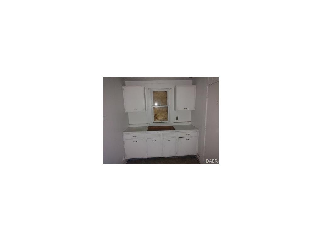 51 E Maplewood Ave