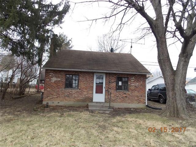 1838 S Main St