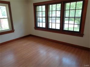 For Sale: 1519 Cory Dr Dayton, OH 45406