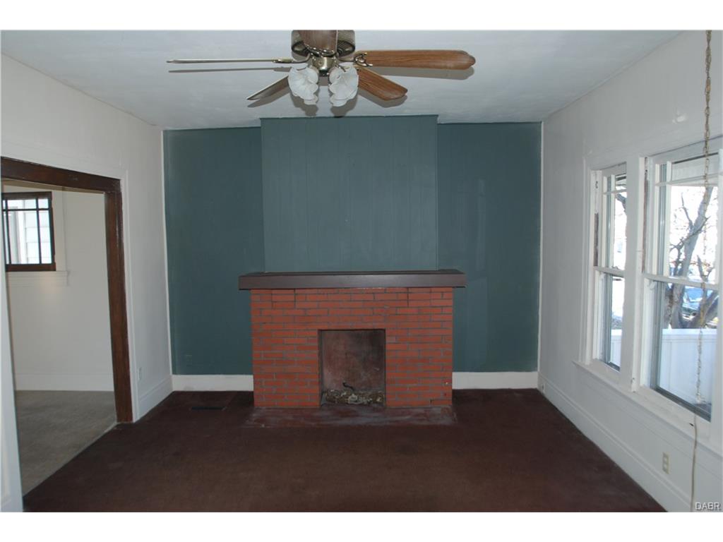 40 Klee Ave