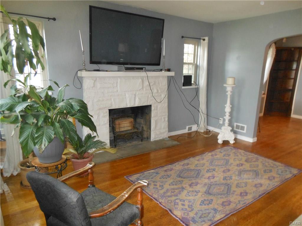 1449 John Glenn Rd