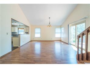 For Sale: 8354 Chinaberry Pl Dayton, OH 45424