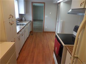 1220 Chateau Dr