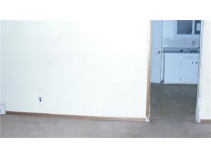 For Sale: 409 Twinning Dr Dayton, OH 45431