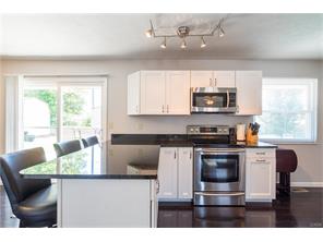 For Sale: 312 Applehill Dr Dayton, OH 45449