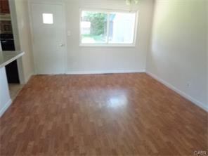 For Sale: 206 Ironwood Dr Dayton, OH 45449