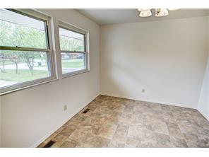 For Sale: 2849 Marigold Dr Dayton, OH 45449