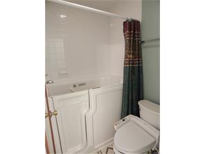 6451 Kindred Sq