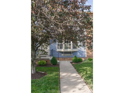 5911 Gloucester Ct