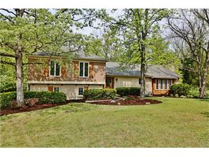 For Sale: 1994 Indian Head Rd Dayton, OH 45459