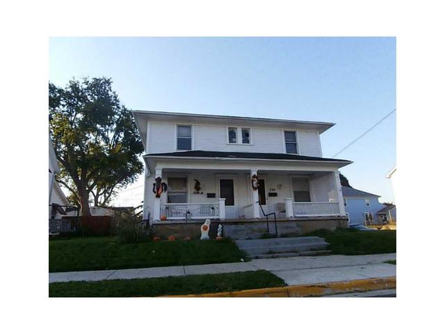 20 W Main St