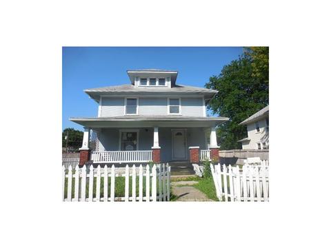 727 W Pleasant St