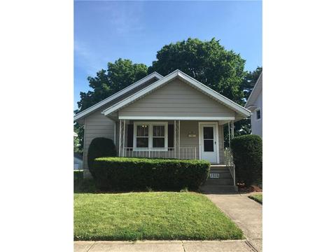 900 Emery St