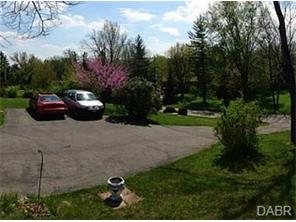 800 White Oak Dr