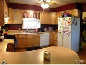 800 White Oak Dr