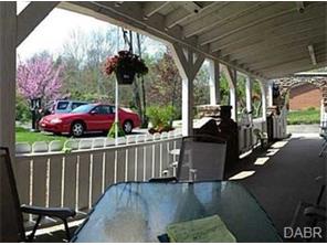 800 White Oak Dr