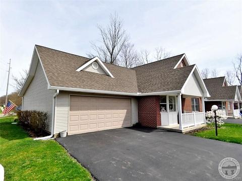 484 Ridgeview Cir