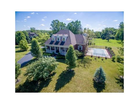 7035 Creekside Cir