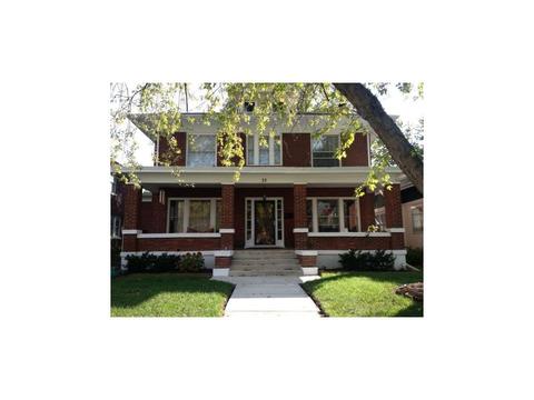 636 Riverside