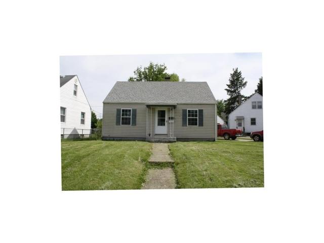 1605 N Sweetbriar Ln