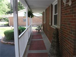For Sale: 2773 S Burnett Rd Springfield, OH 45505
