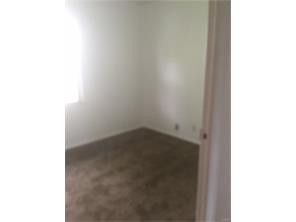 For Sale: 631 Knickerbocker Ave Springfield, OH 45506