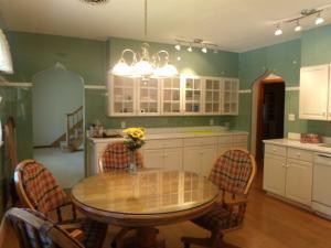 For Sale: 345 Fairway Ave Chillicothe, OH 45601