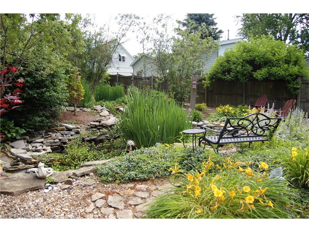 For Sale: 622 Front St Marietta, OH 45750