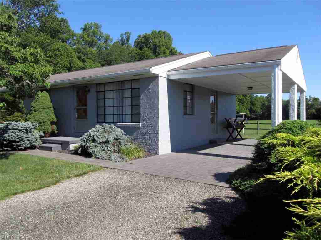 For Sale: 118 Schilling St Marietta, OH 45750