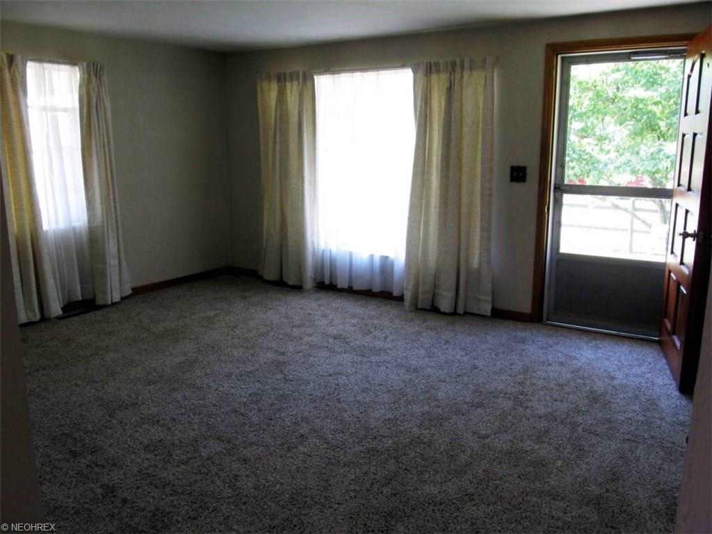 For Sale: 118 Schilling St Marietta, OH 45750